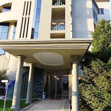 Hotel Green Vaqarr Bagian luar foto