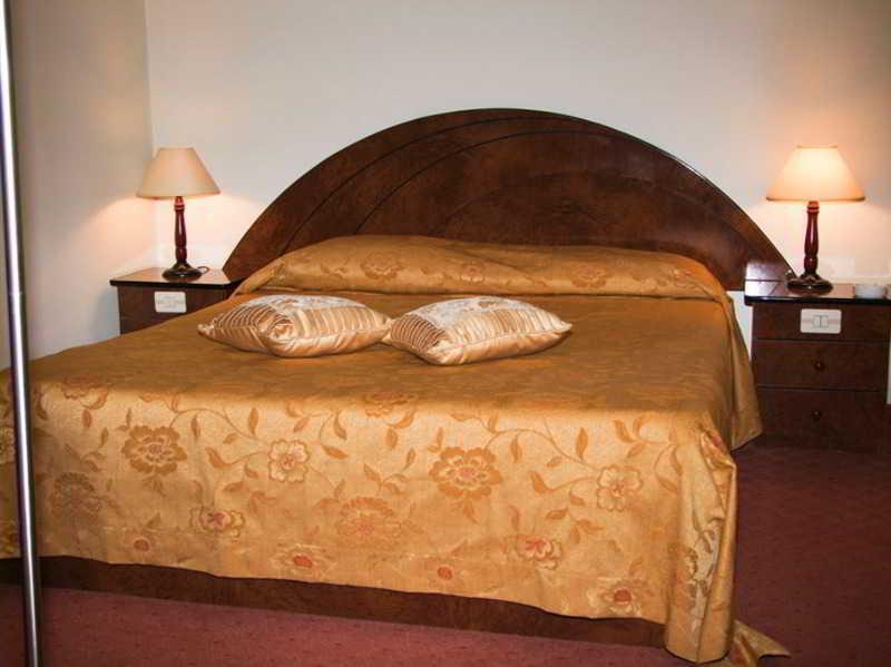 Hotel Green Vaqarr Bagian luar foto